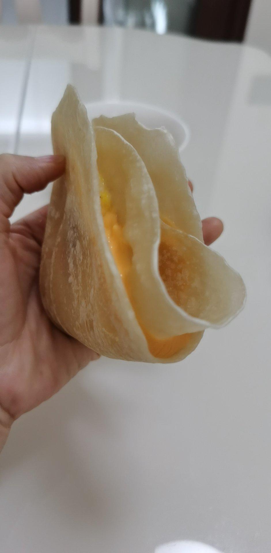 手抓饼这样做 外酥里软层次分明 凉了也不硬 附细节视频详解