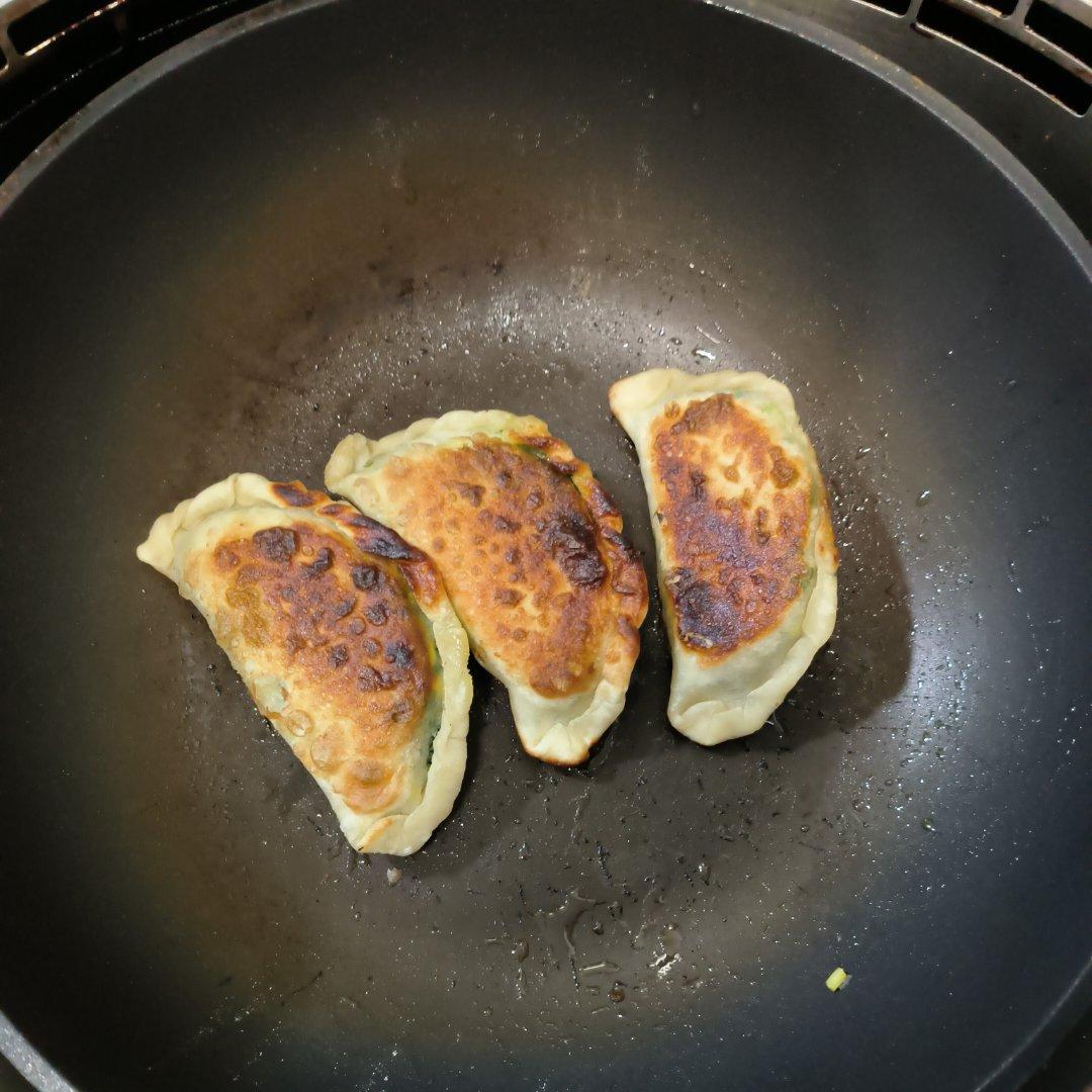 家常韭菜盒子（烫面版）