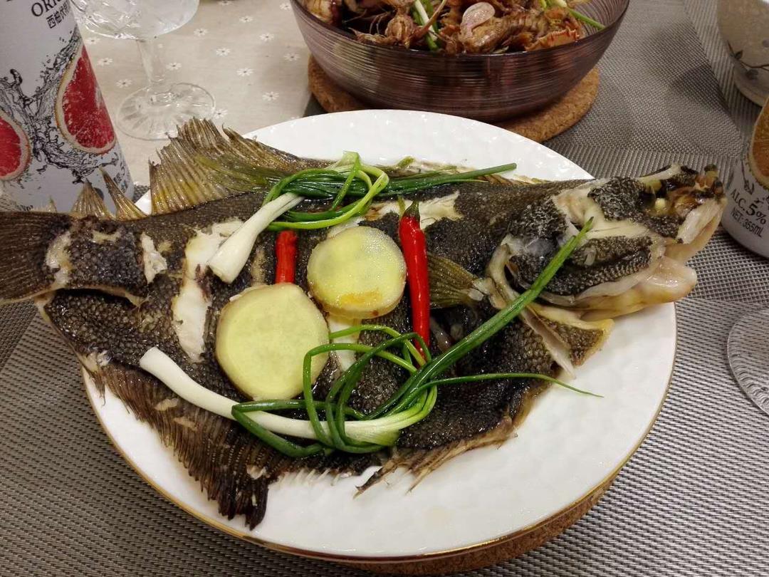 清蒸阿拉斯加黄金鲽鱼