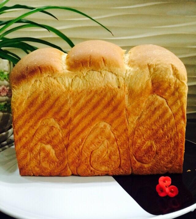 Poolish种（波兰种）吐司——不推荐不行的吐司配方