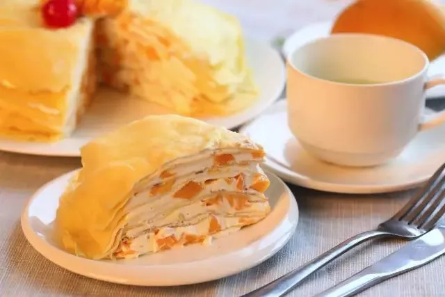 超级好吃的芒果千层蛋糕做法，无需烤箱，美味一学就会！的做法