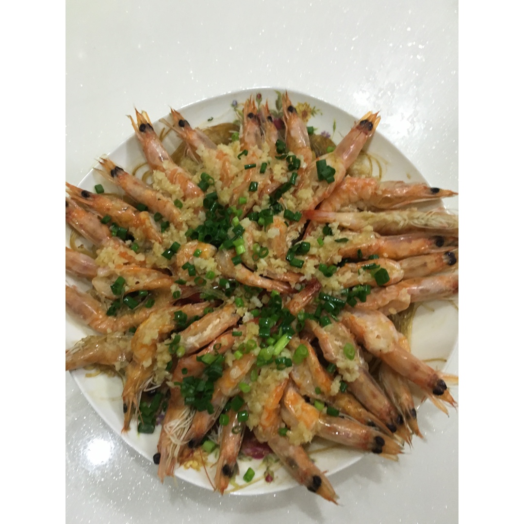 蒜蓉粉丝蒸大虾