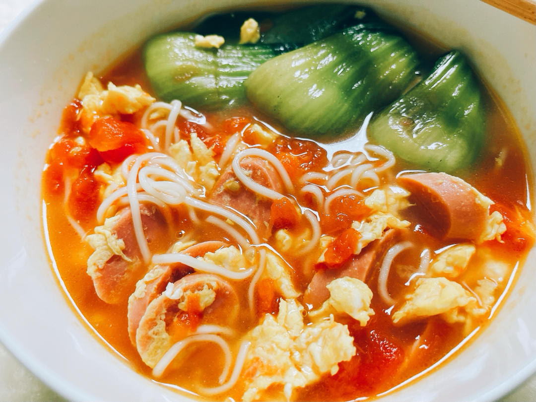 西红柿鸡蛋面-治愈系食物