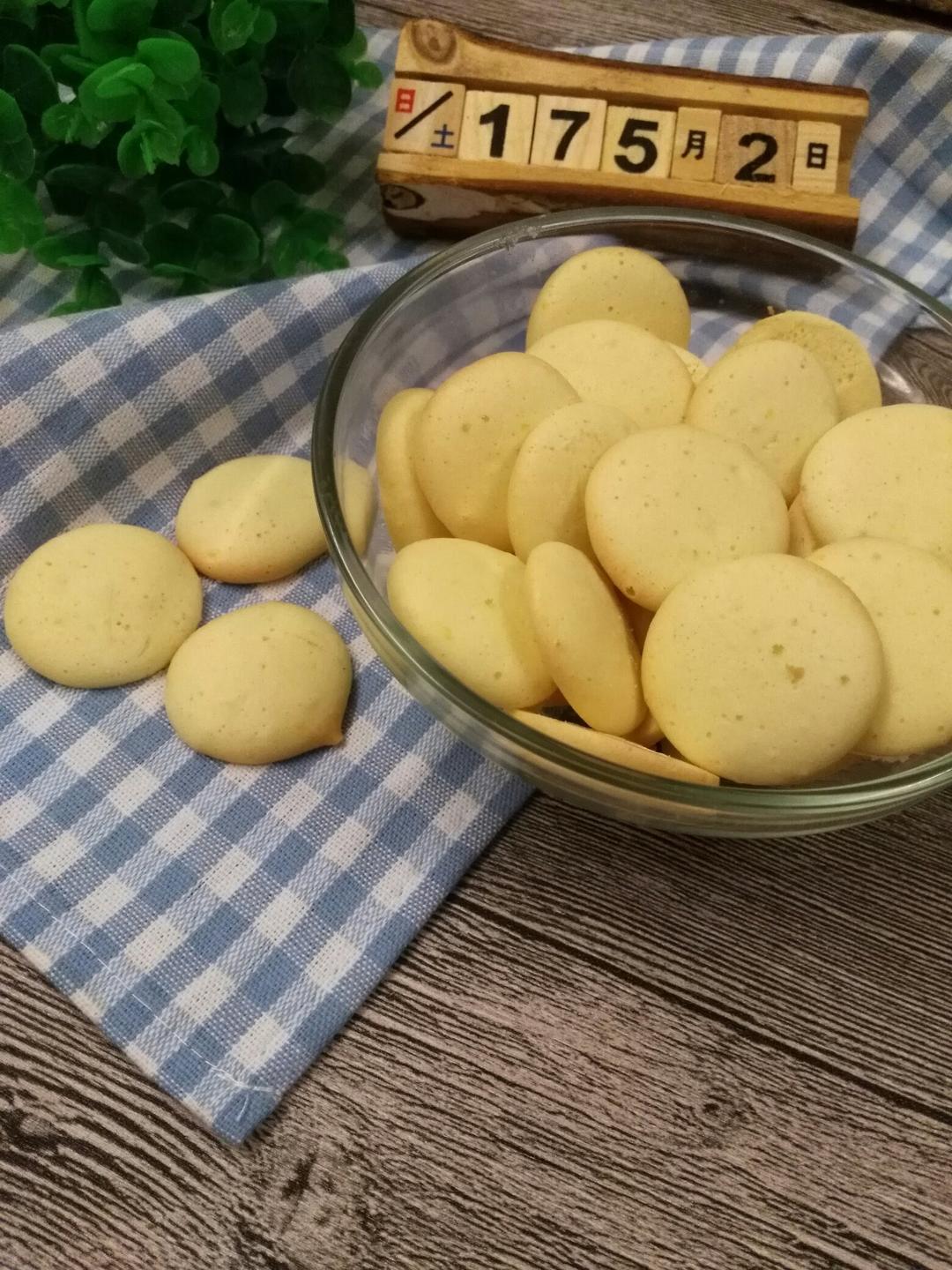 酥脆蛋香小饼干