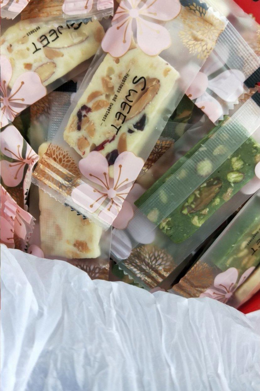 多味花生牛轧糖