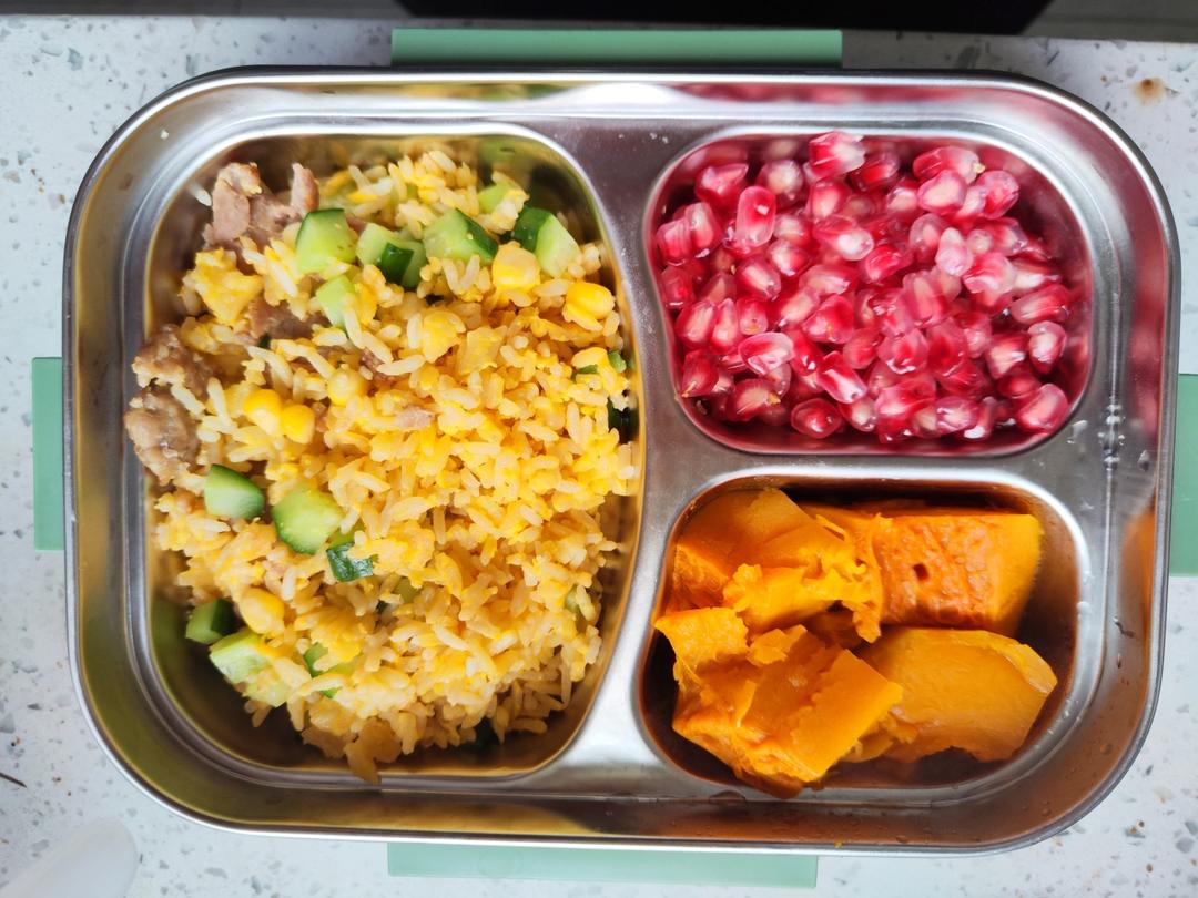 小学生早餐