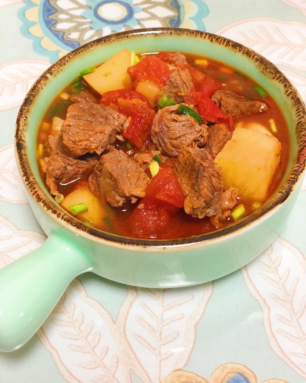 番茄土豆炖牛腩