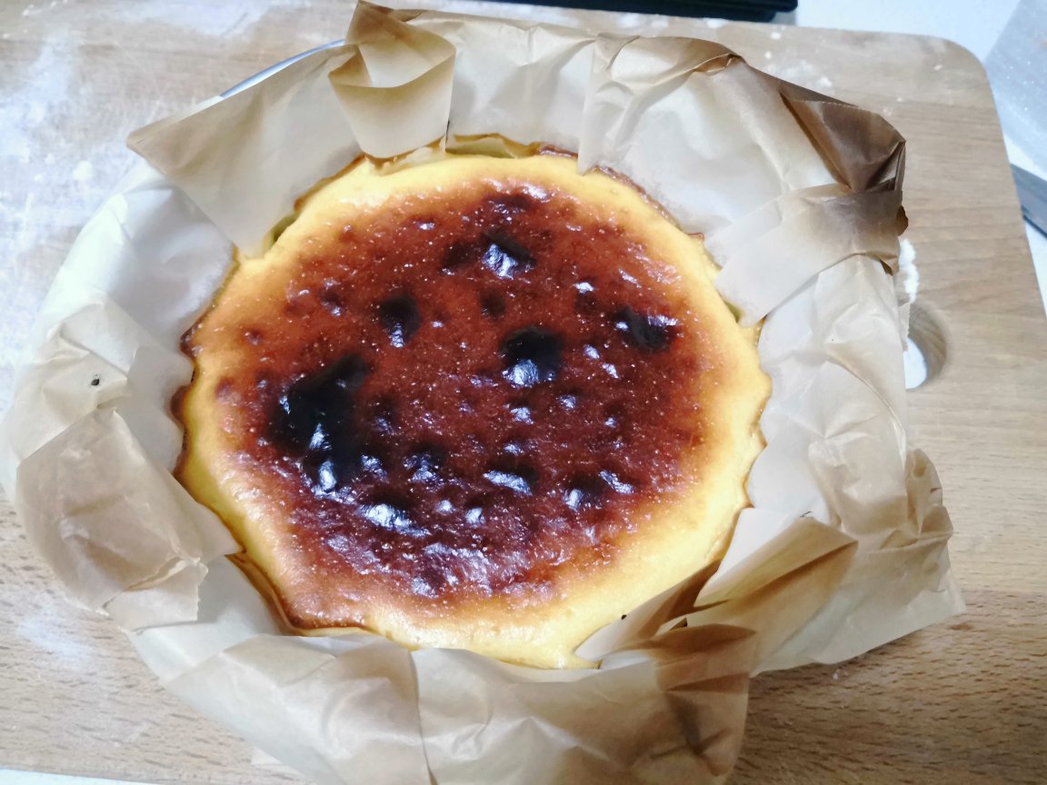巴斯克芝士蛋糕 basque burnt cheesecake (浓郁型)