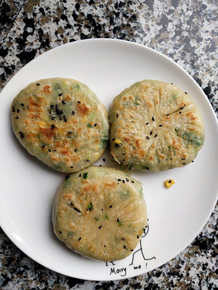 皮薄馅大～韭菜鸡蛋饼