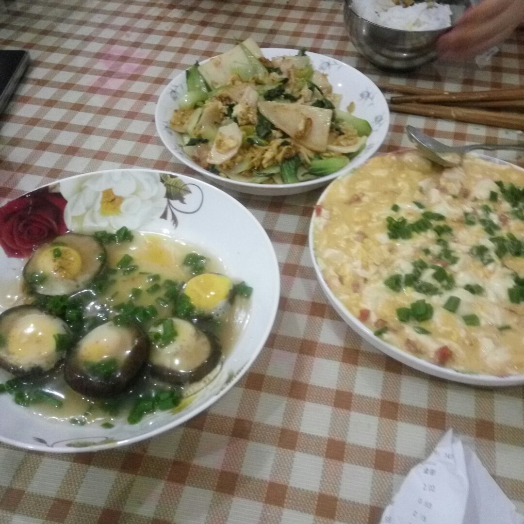 咸蛋烧豆腐～～孩子爱吃的下饭菜！