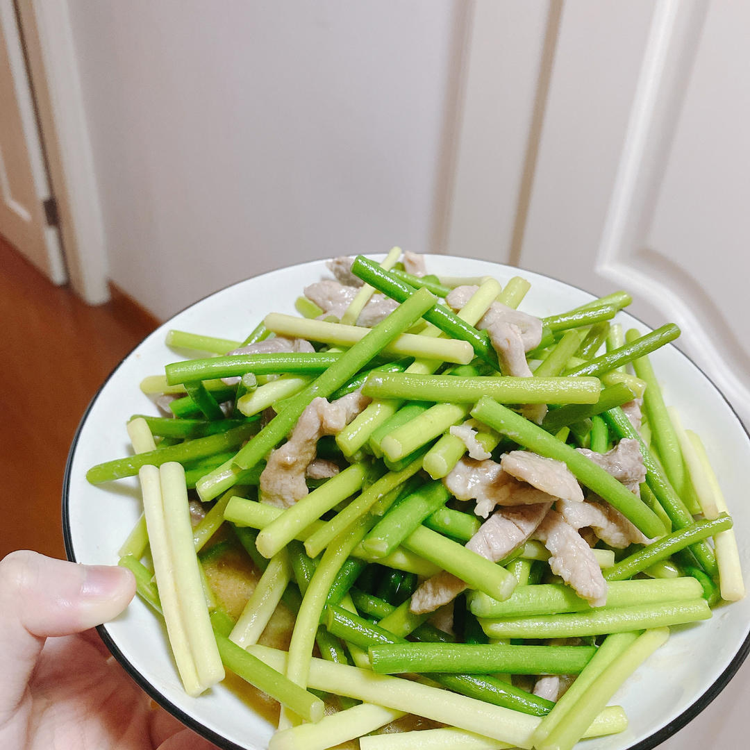 蒜苗炒肉