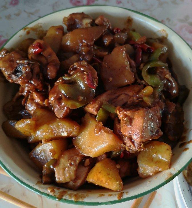 秒杀饭馆味道的【黄焖鸡米饭】