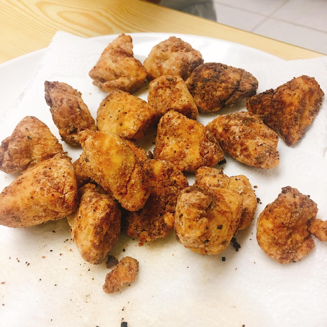 【盐酥鸡】