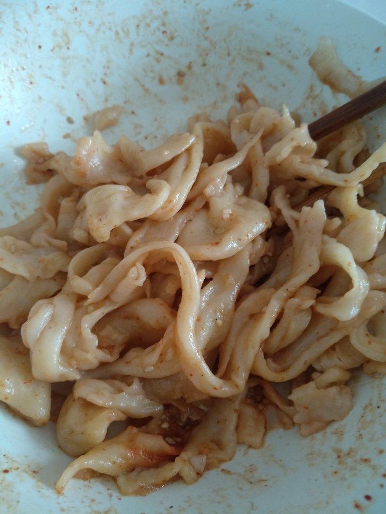 油泼扯面这样做最方便