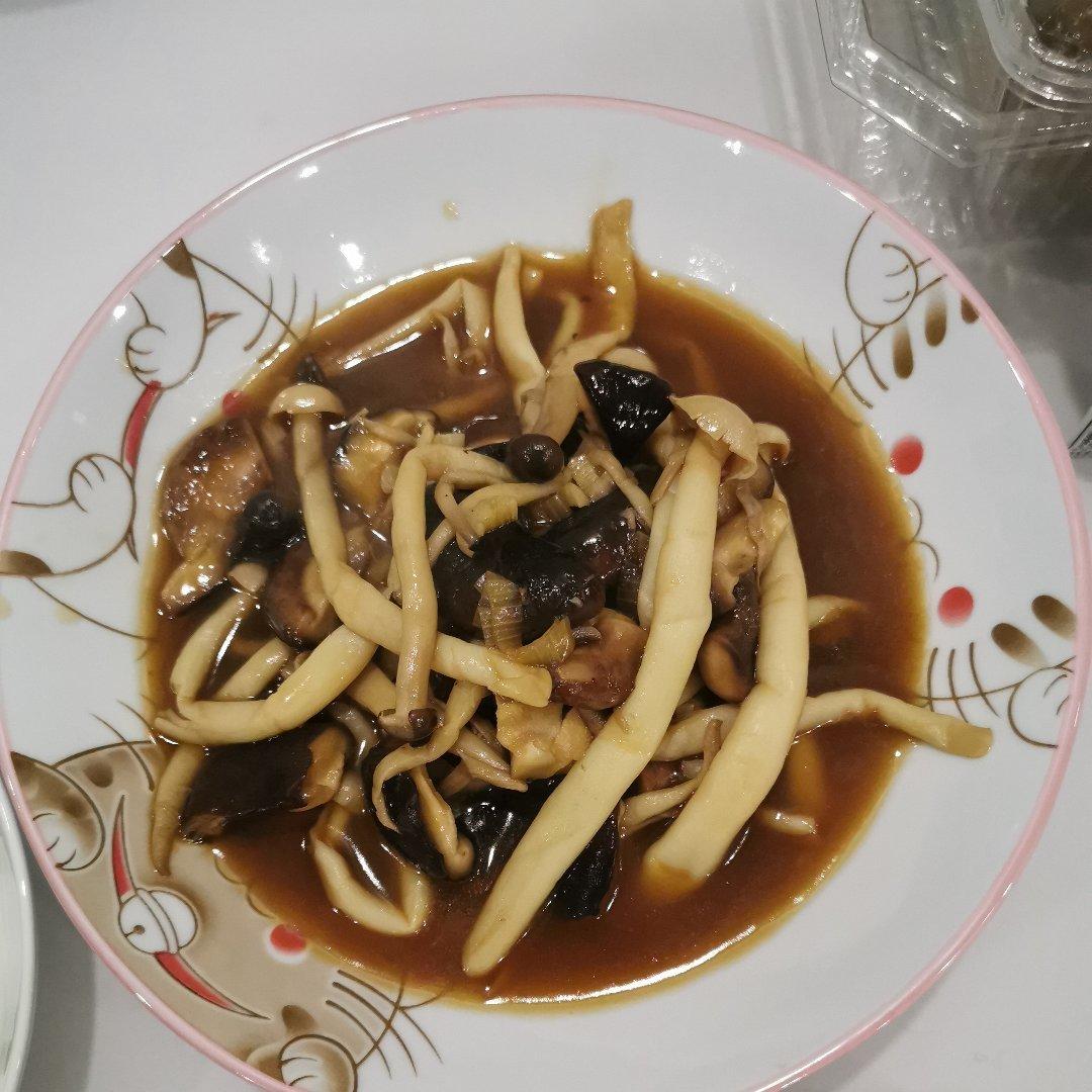 超鲜美的蘑菇