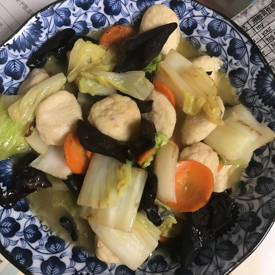 香水宝宝做的鱼丸炒三鲜