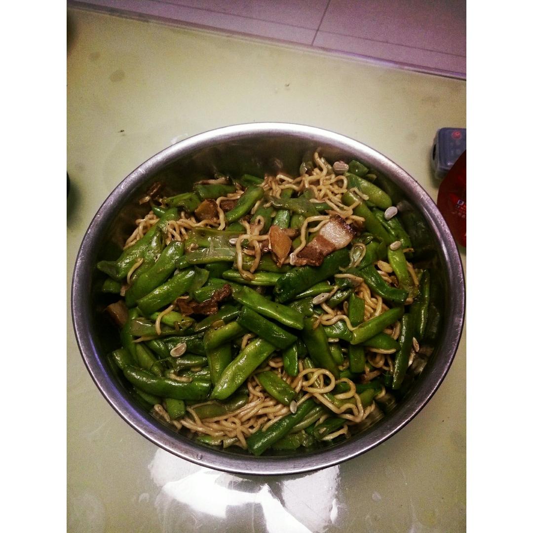 豆角焖面