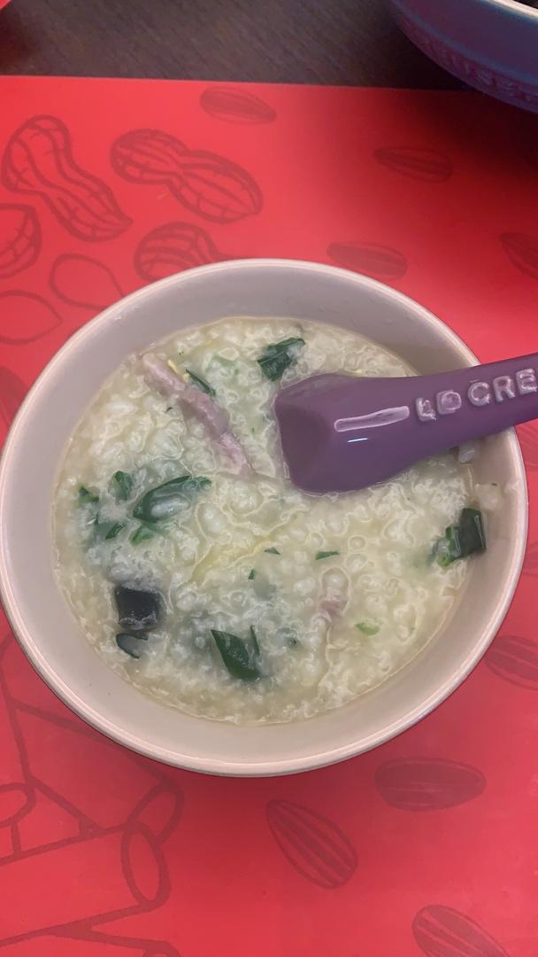 樱诺2008做的堂妈小厨超好喝的皮蛋瘦肉粥