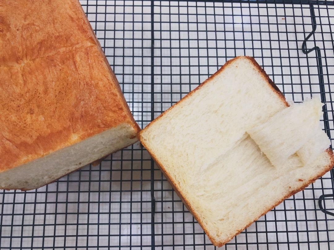 Poolish种（波兰种）吐司——不推荐不行的吐司配方