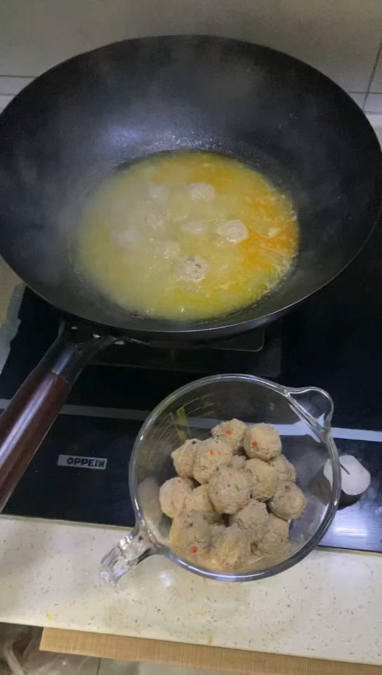 清水蟹黄肉圆