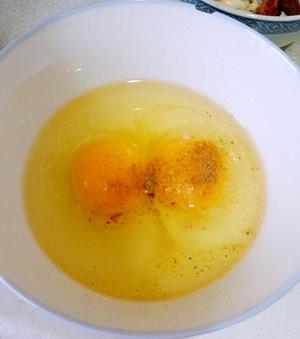 蒜苔鸡蛋卤的做法 步骤2