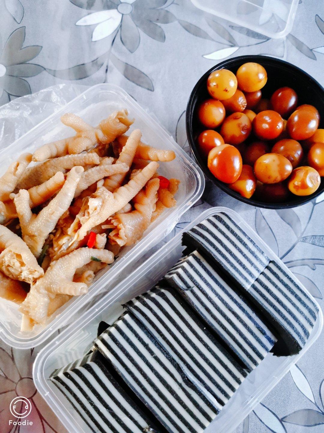 黑芝麻千层马蹄糕