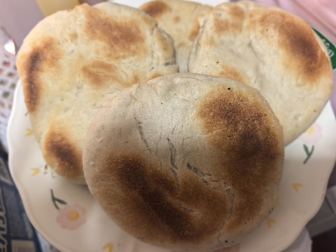 白吉馍（又叫肉夹馍的馍饼）