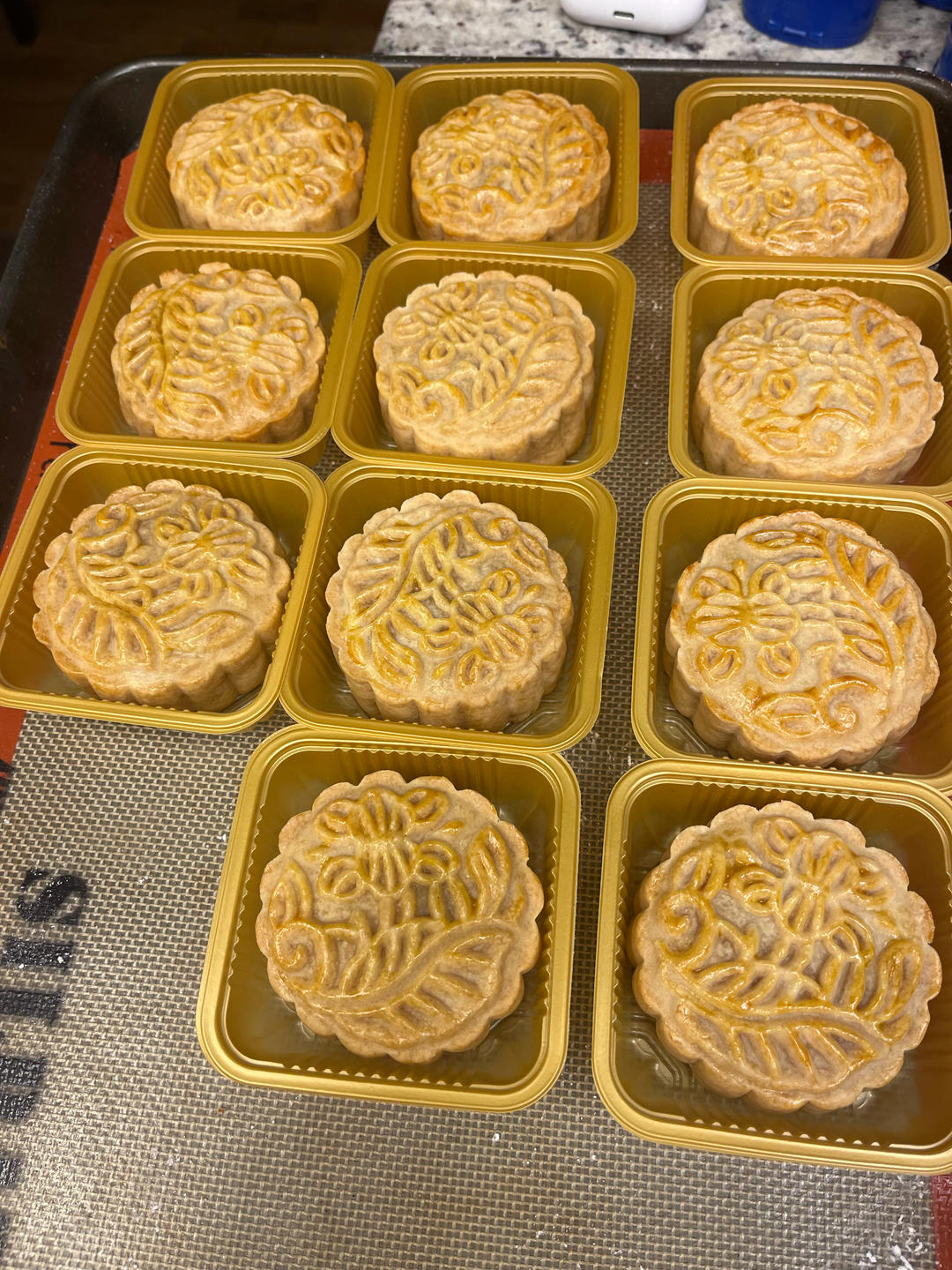 绿豆杏仁肉松馅月饼