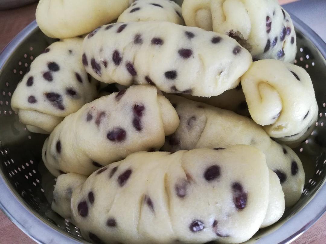 享生活爱美食做的玉米奶香蜜豆卷