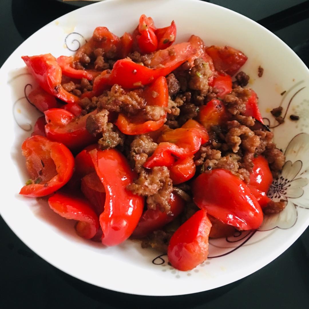 红辣椒炒肉