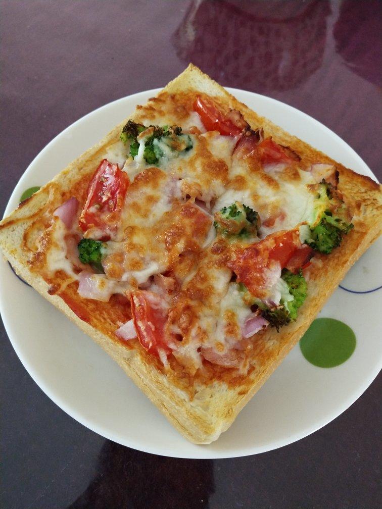 吐司培根小批萨