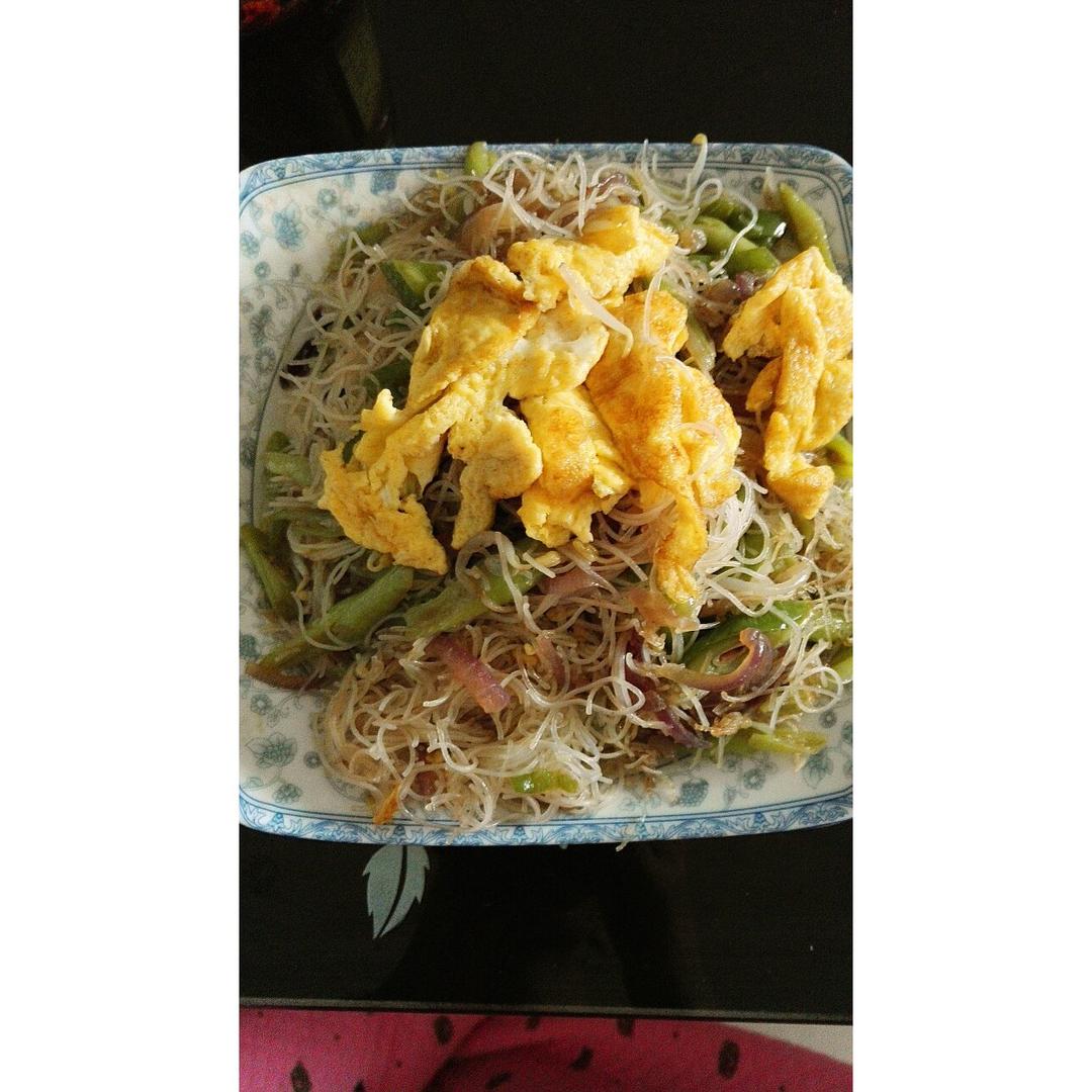 广东排挡风味炒米粉