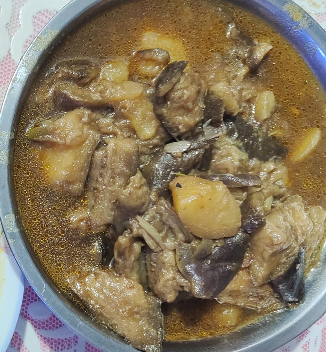 东北菜茄子炖土豆