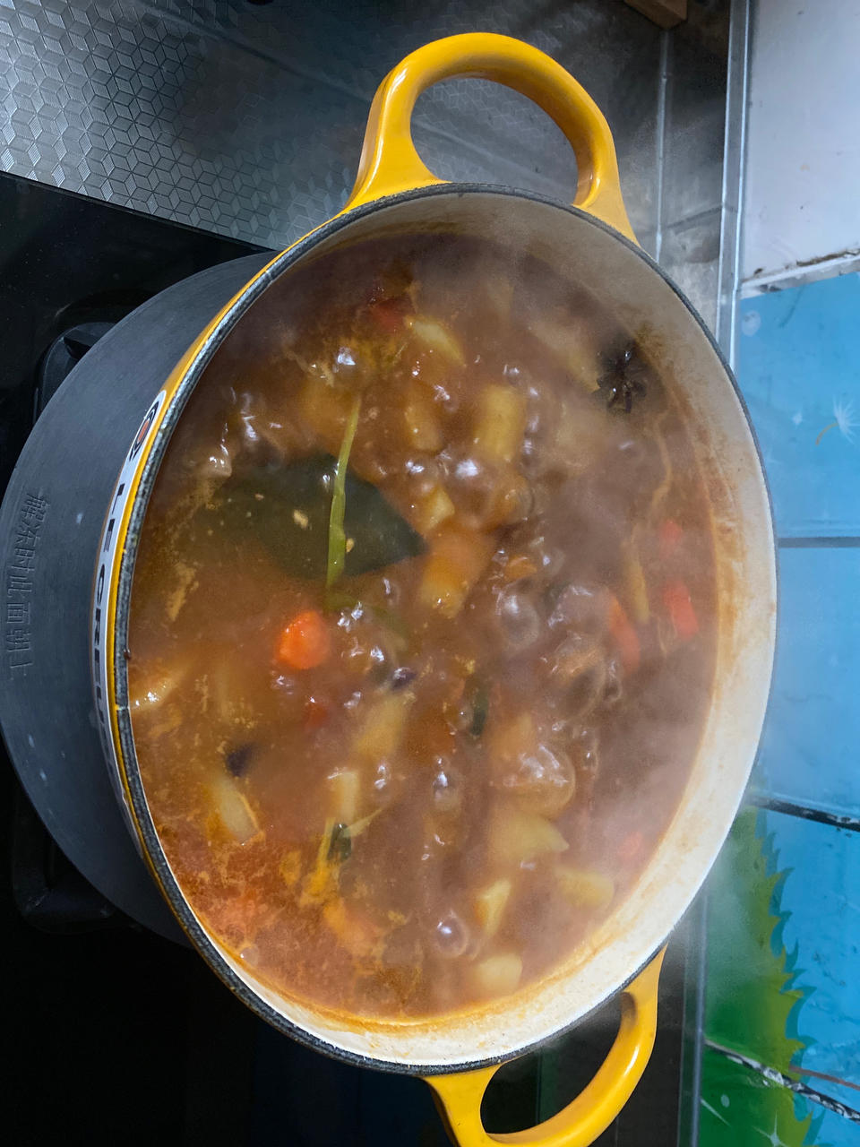 番茄炖牛腩（浓香型）