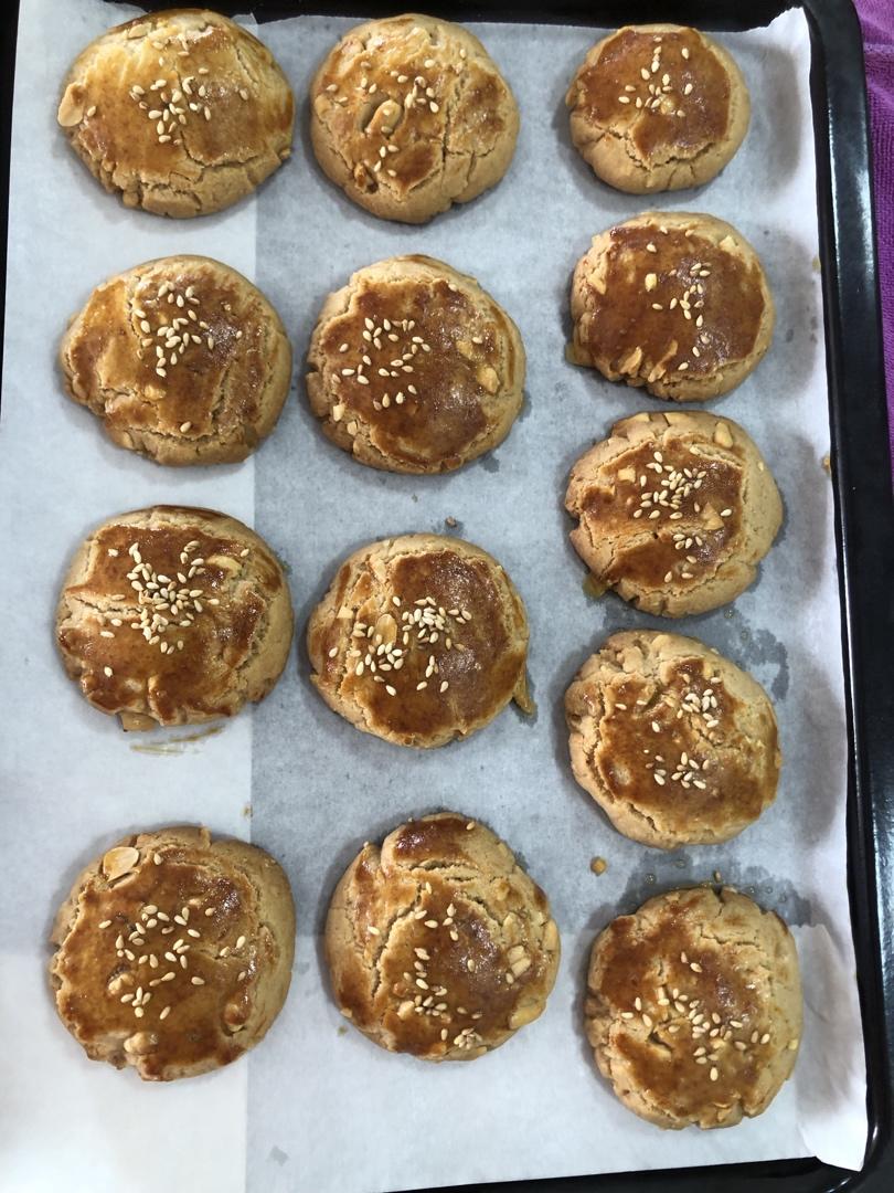 快手零食之～简易花生酥（花生酱版）