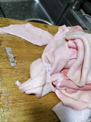 潮汕扑肉(炸猪皮，炸皮，肉皮)的做法 步骤1