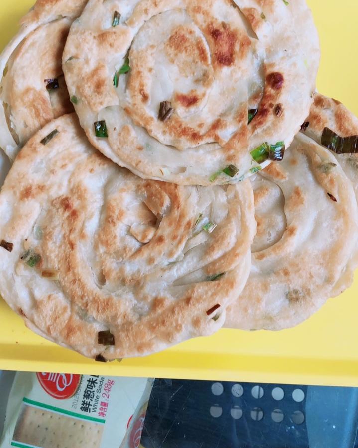 家常葱油饼