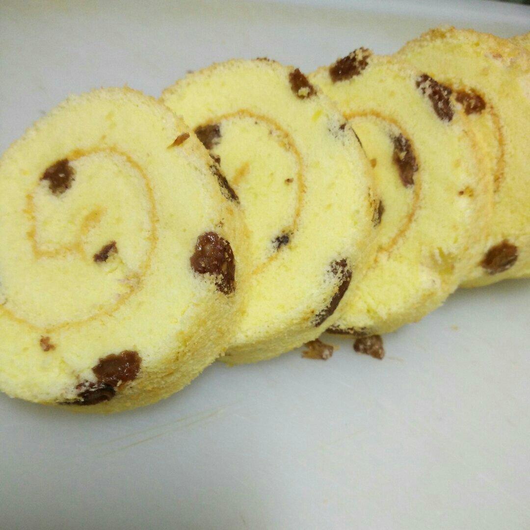 葡萄干蛋糕卷