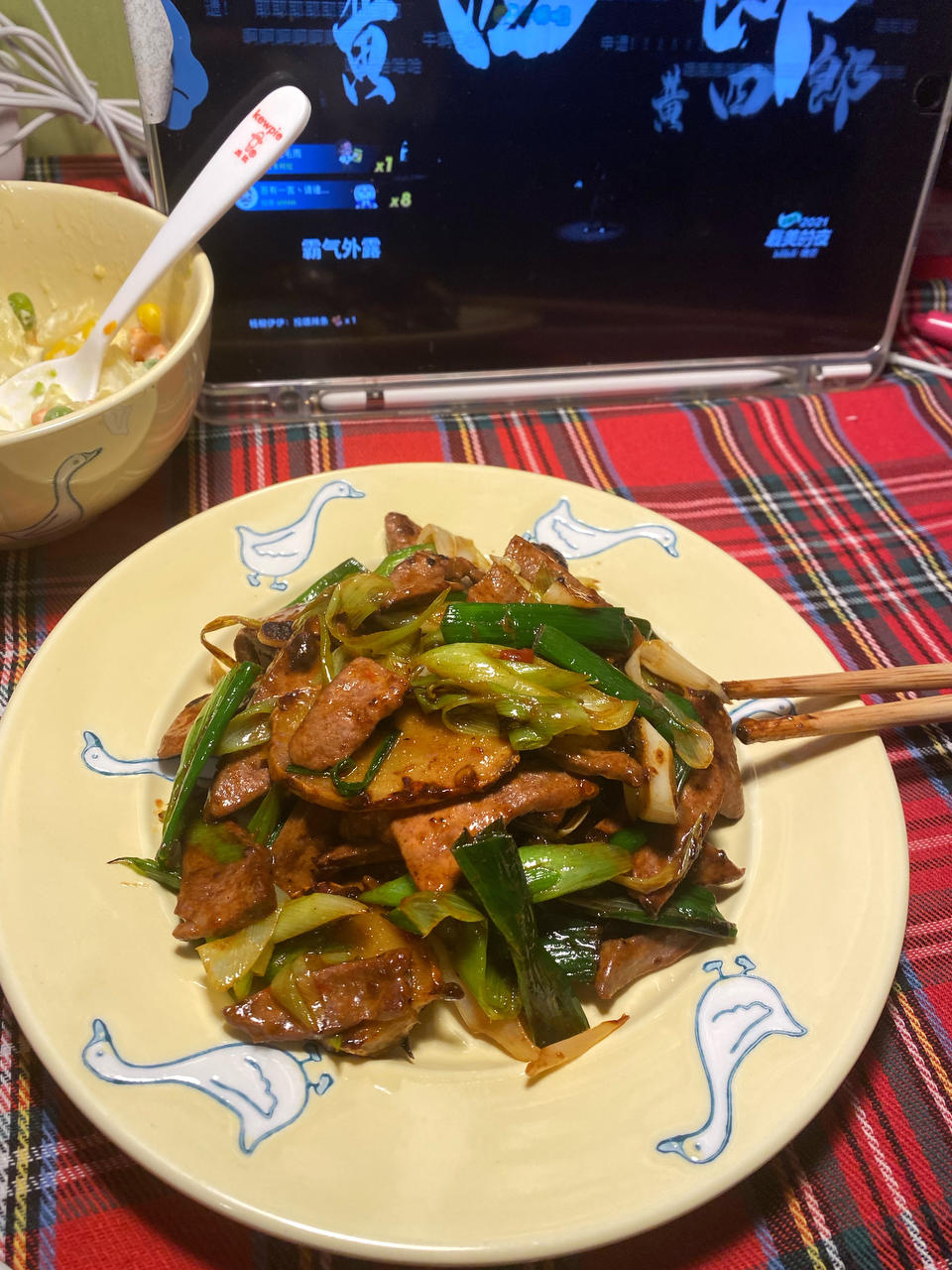 野性十足的湘西名菜【土匪猪肝】，吃它一定要备足米饭！