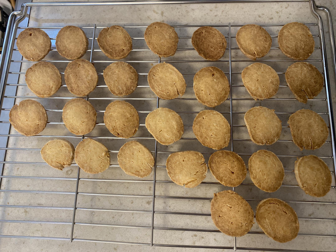 ㊙️免打发，零失败❗️好吃到爆炸的黄金芝士咸味饼干