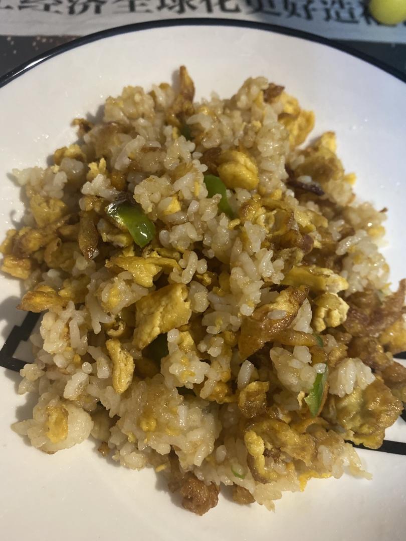 蛋炒饭（腊肠）