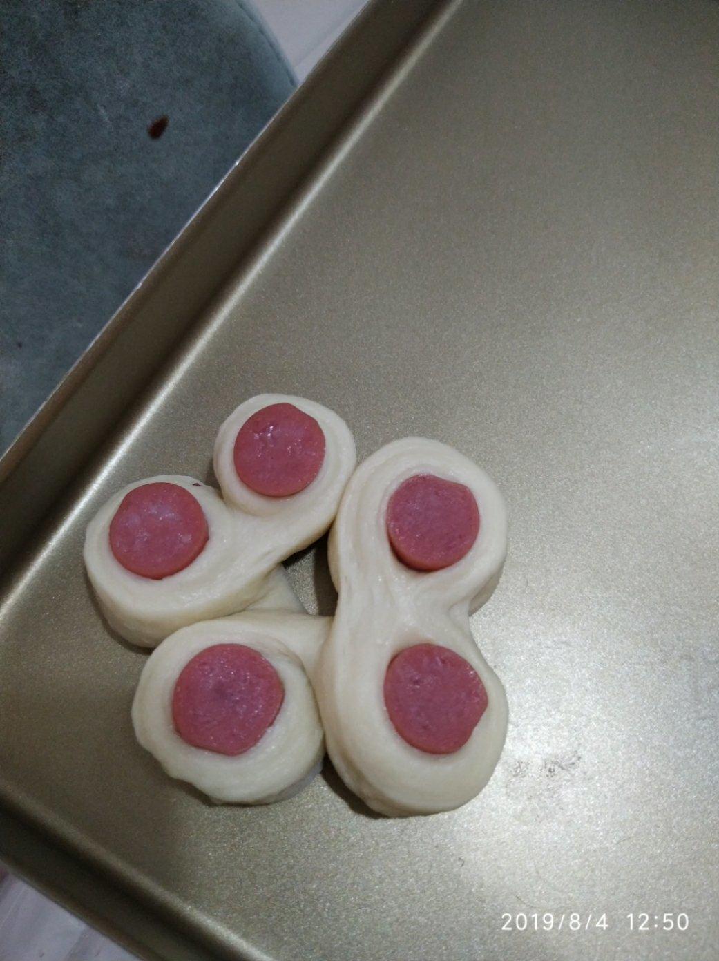 香肠花式面包