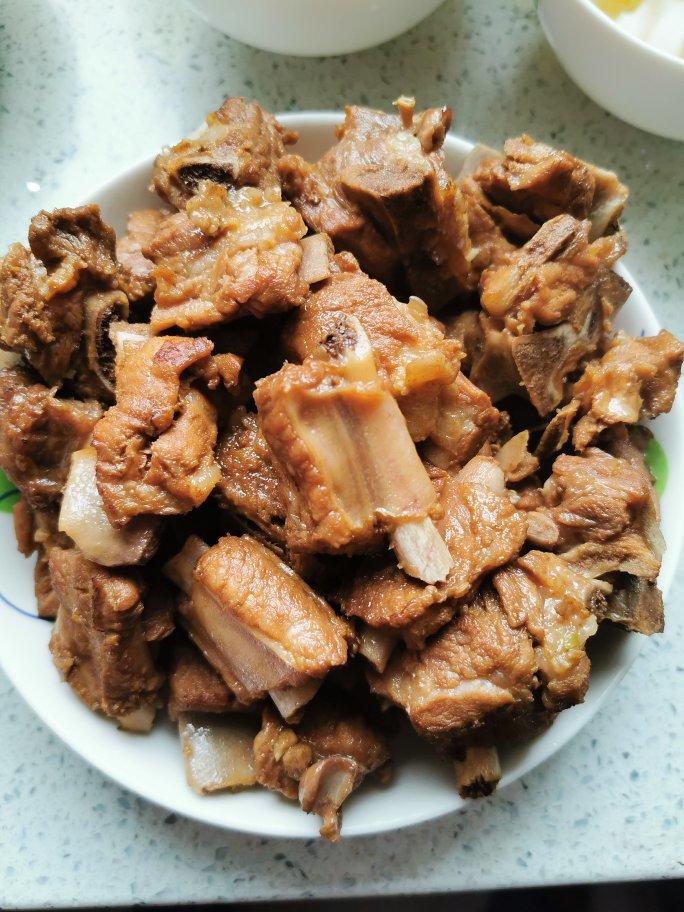 红烧排骨