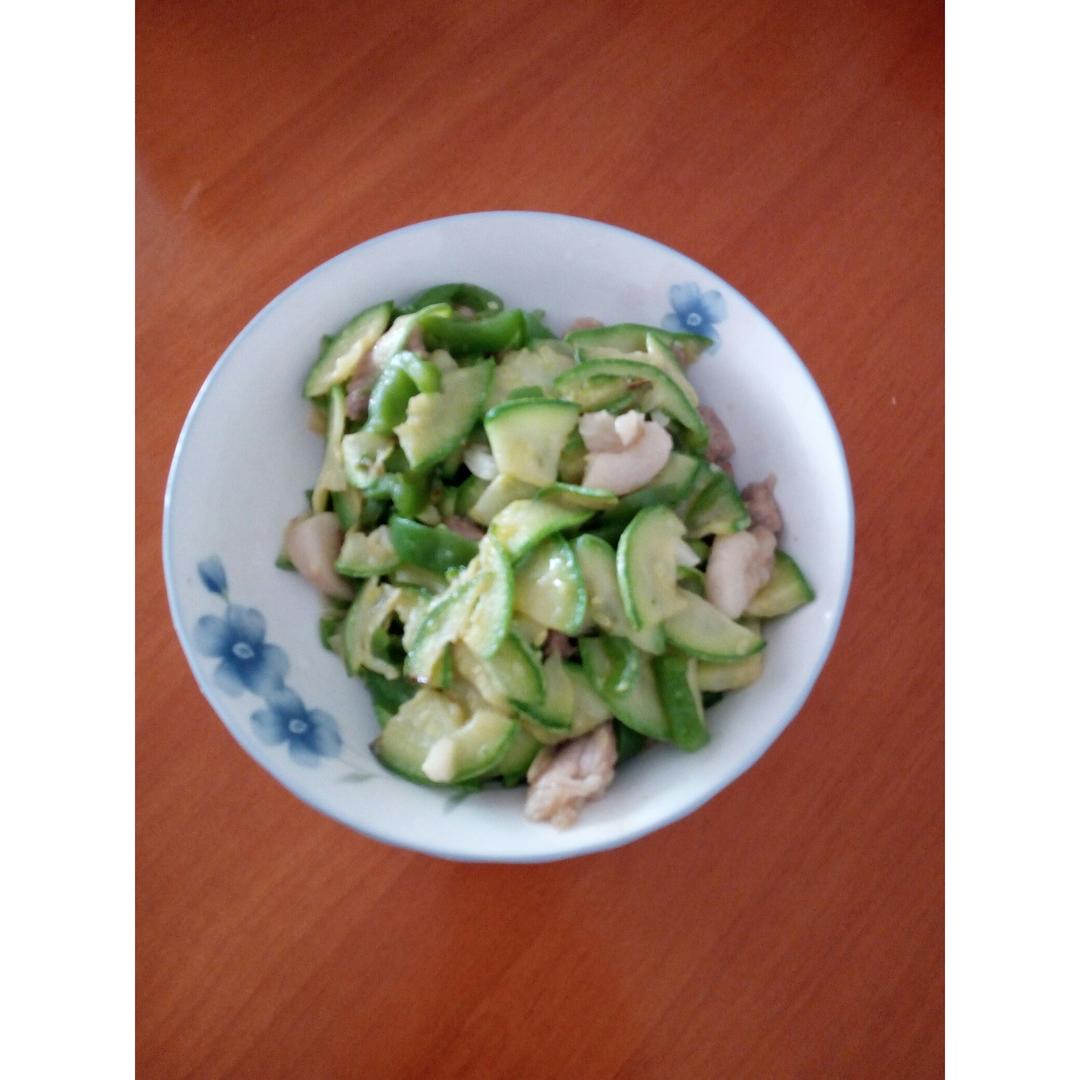 西葫芦炒肉片