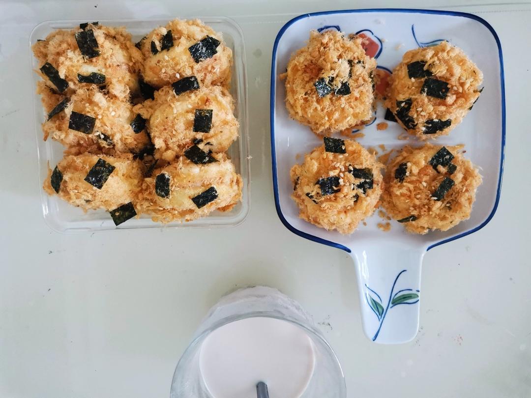 朋友都说比鲍师傅好吃的海苔肉松小贝