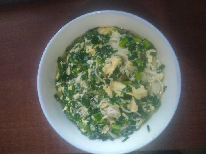 韭菜鸡蛋面