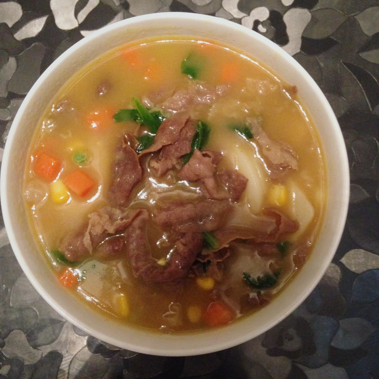 咖喱肥牛粉丝煲