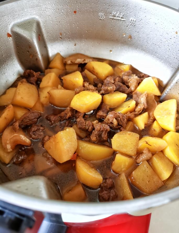 土豆牛腩•玛捷斯版