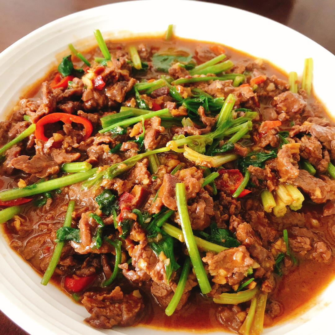 小炒黄牛肉（湘菜）