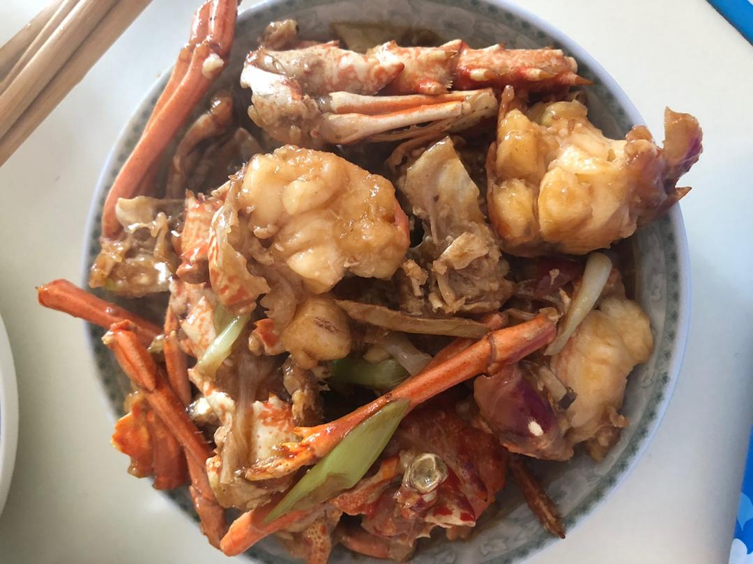 葱姜蒜爆炒大龙虾